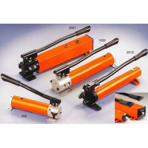 Pompes manuelles hydrauliques à 1 ou 2 vitesses Capacité de 0,35 l à