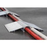Passages de câbles & de tuyaux en aluminium Ø maxi 110 mm